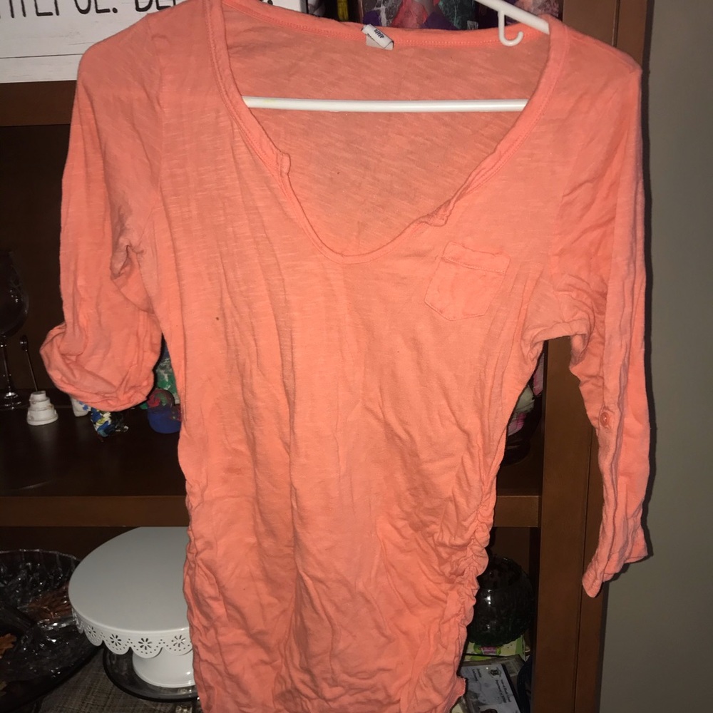 Maternity 3/4 length sleeve tee - size small